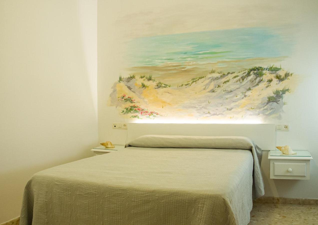 Hostal Patio Andaluz Punta Umbría Екстериор снимка