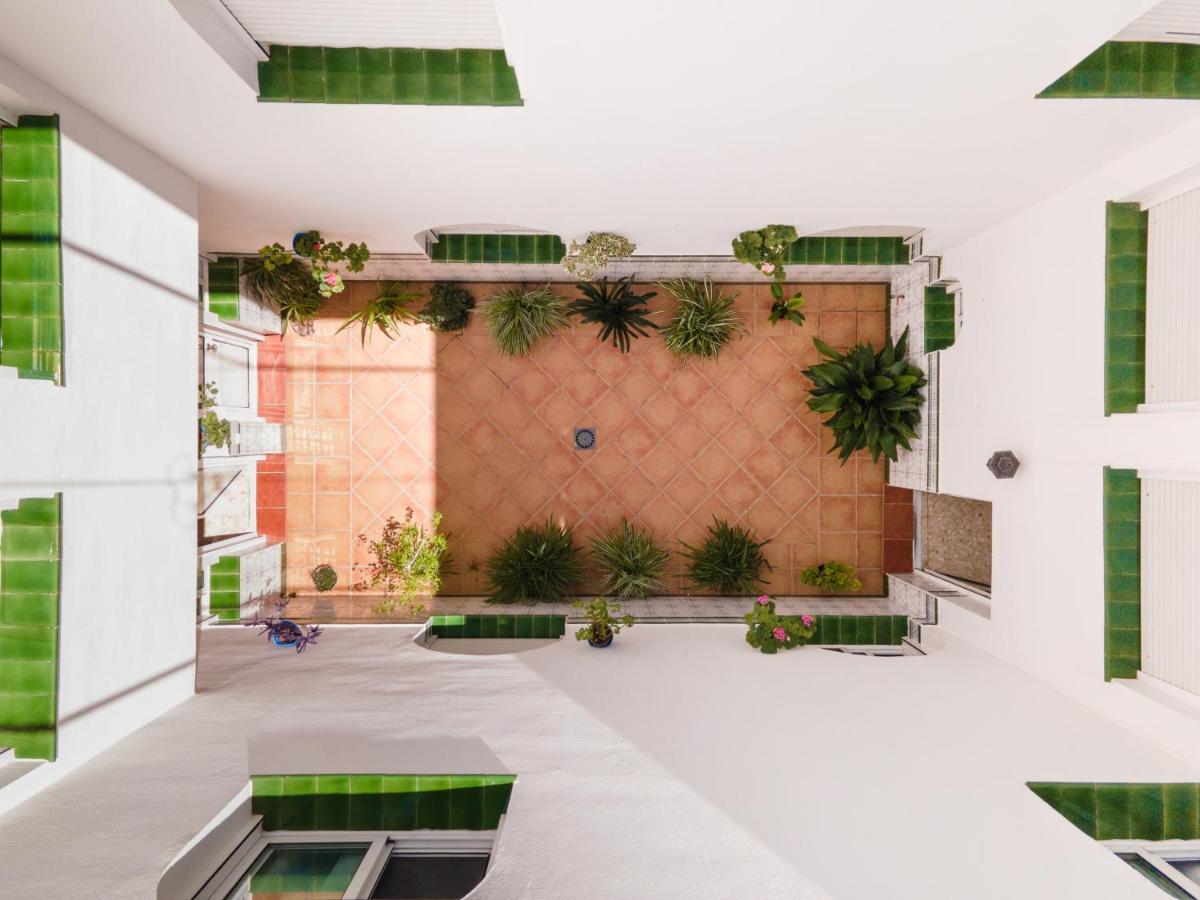 Hostal Patio Andaluz Punta Umbría Екстериор снимка